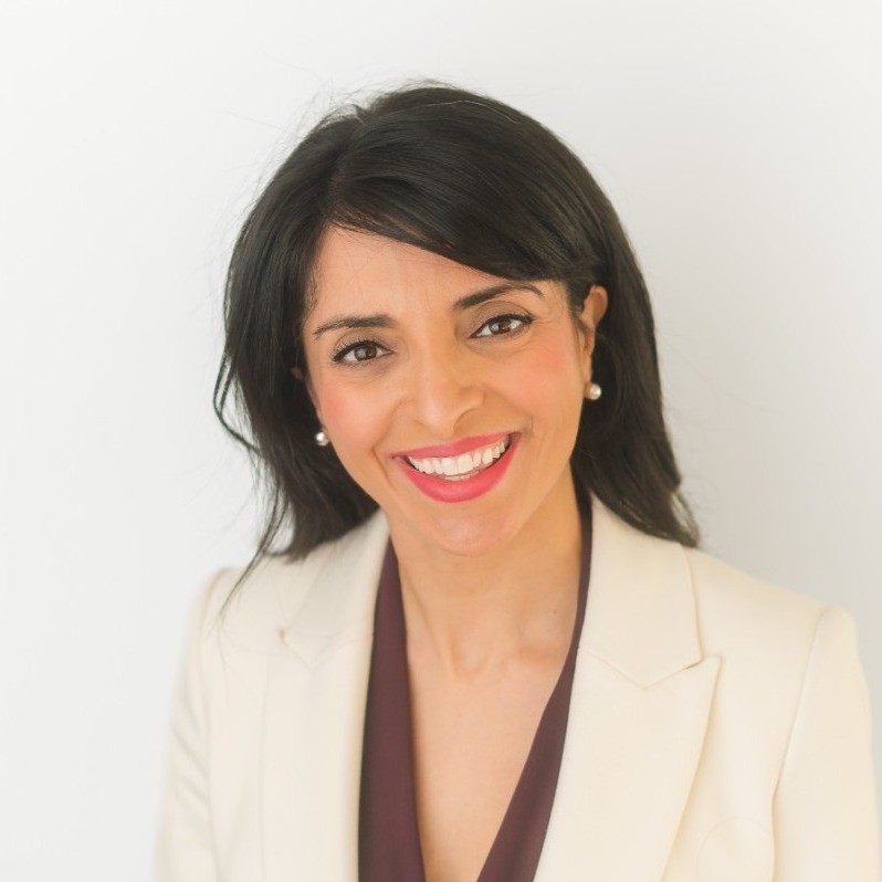 Newsha Siouffi, Vancity